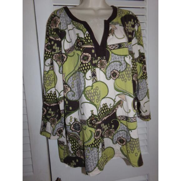 Talbots Woman Tops - Talbots Woman green brown paisley‎ v neck knit top 3X 3/4 sleeve
